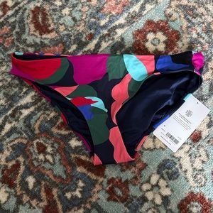 Athleta women’s bikini bottoms BRAND NEW size medium